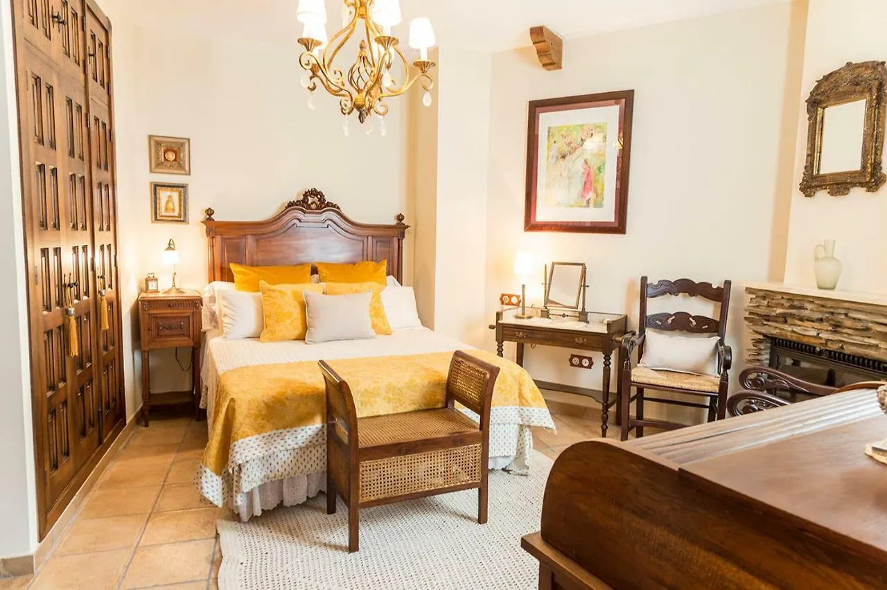 Mafloras Suites El Bosque contacts