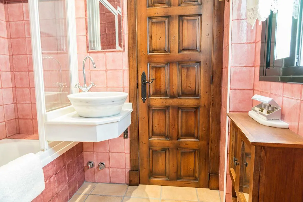 Mafloras Suites El Bosque