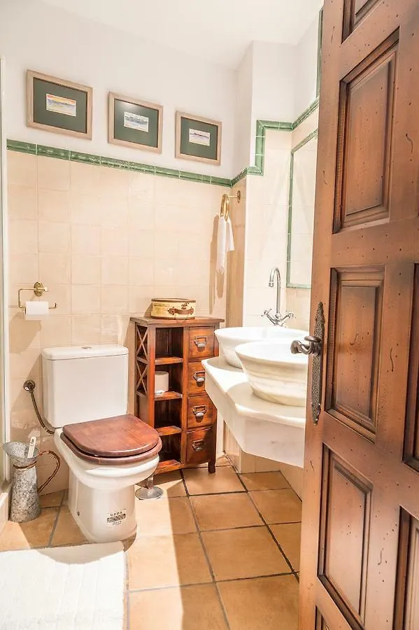Country house Mafloras Suites El Bosque