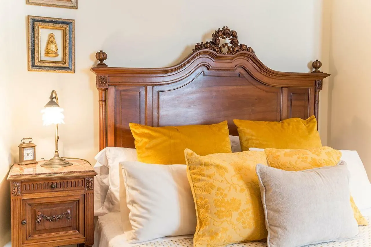 Mafloras Suites El Bosque Casa di campagna